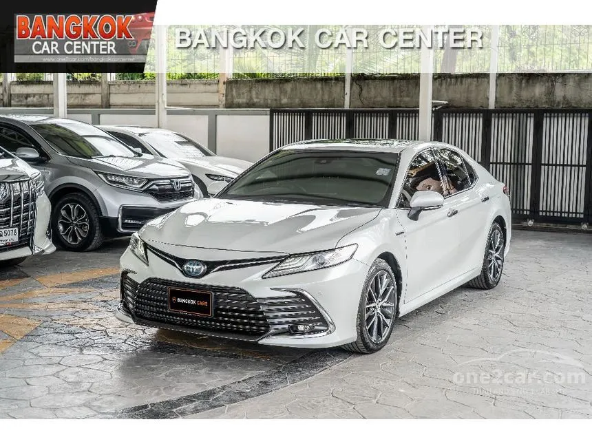 2022 Toyota CAMRY HEV Premium Sedan