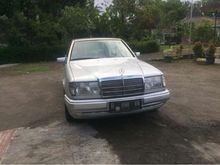 1991 Mercedes-Benz 300E 3.0 W124 Sedan