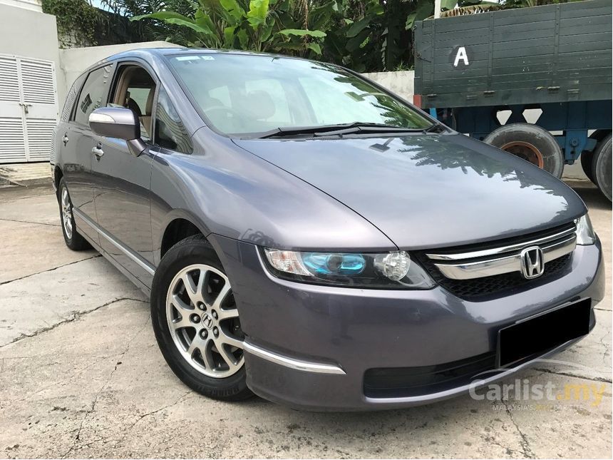 Honda Odyssey 2006 i-VTEC 2.4 in Johor Automatic MPV 
