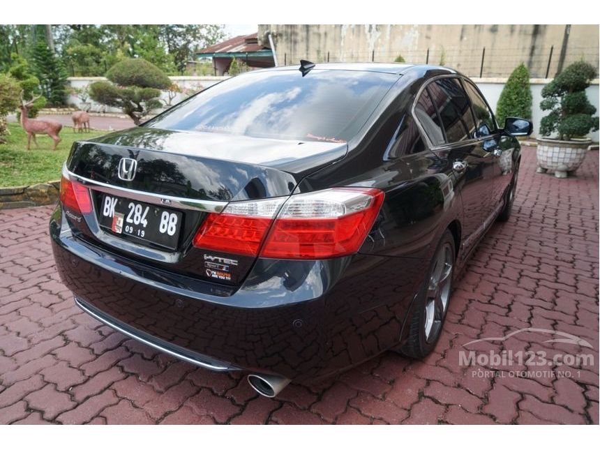 2014 Honda Accord VTi Sedan