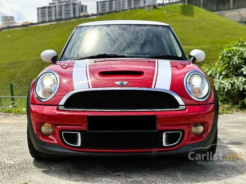 2011 MINI Cooper S Hatchback