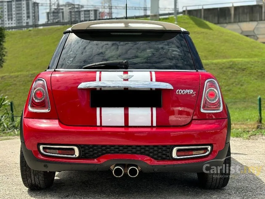 2011 MINI Cooper S Hatchback