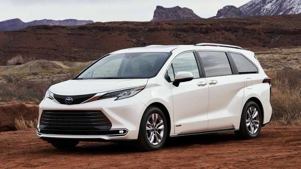 Toyota sienna store phev