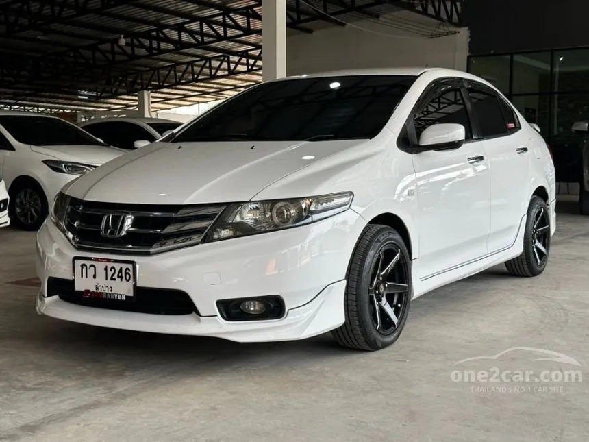 2014 Honda City V i-VTEC Sedan