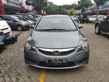 Honda Civic 1.8 FD Batman matic 2010 Abu abu Siap Pakai Mudik Tidak ada PR Km low Kaki2 senyap ac dingin Cash 157.500