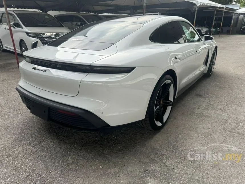 2021 Porsche Taycan 4S Sedan