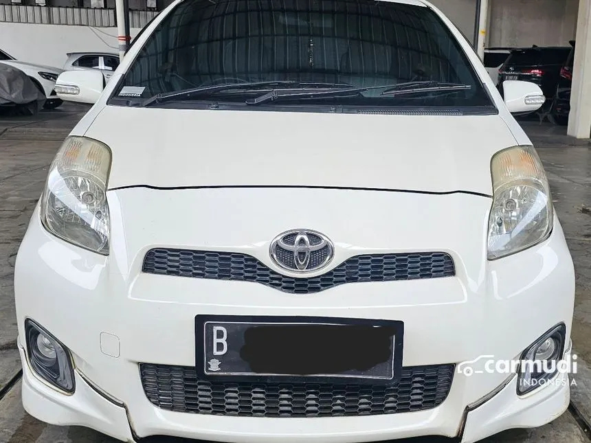 2012 Toyota Yaris E Hatchback