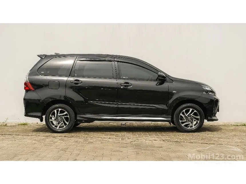 2021 Toyota Avanza Veloz MPV