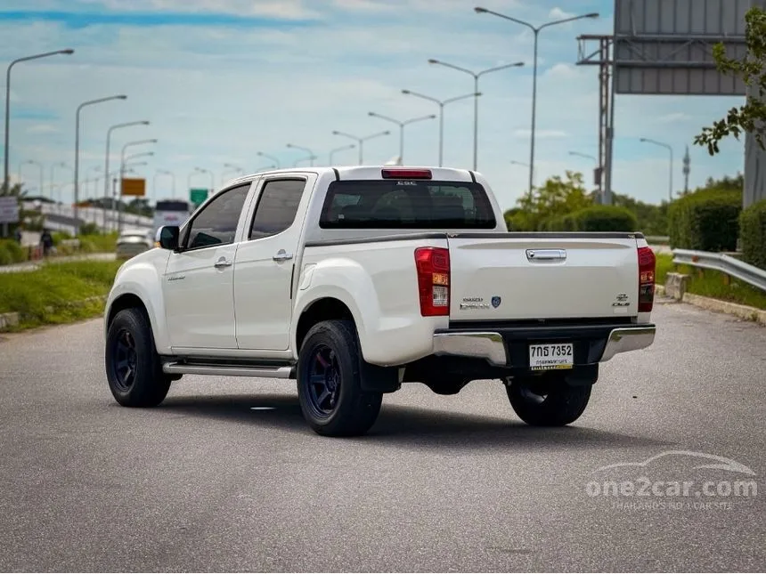 2017 Isuzu D-MAX Hi-Lander Z-Prestige Cab-4 Pickup
