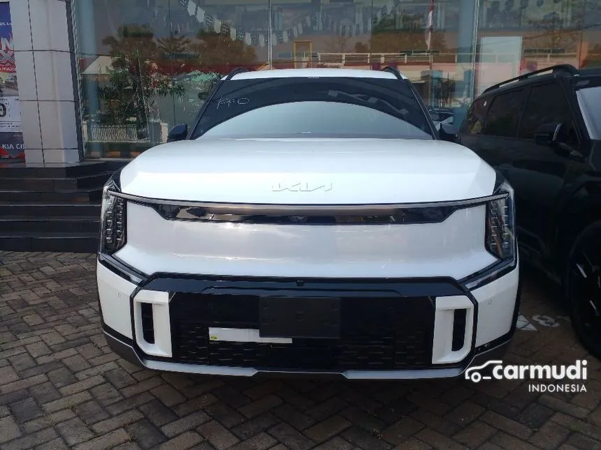 Jual Mobil KIA EV9 2023 GT Line Long Range di Jawa Barat Automatic Wagon Putih Rp 1.985.000.000