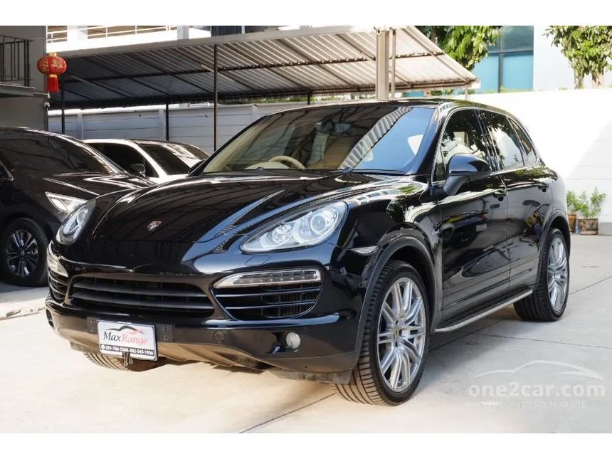 2011 Porsche CAYENNE D SUV