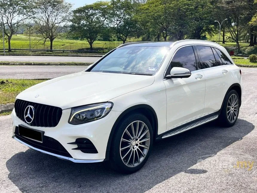 2017 Mercedes-Benz GLC250 4MATIC AMG Line SUV