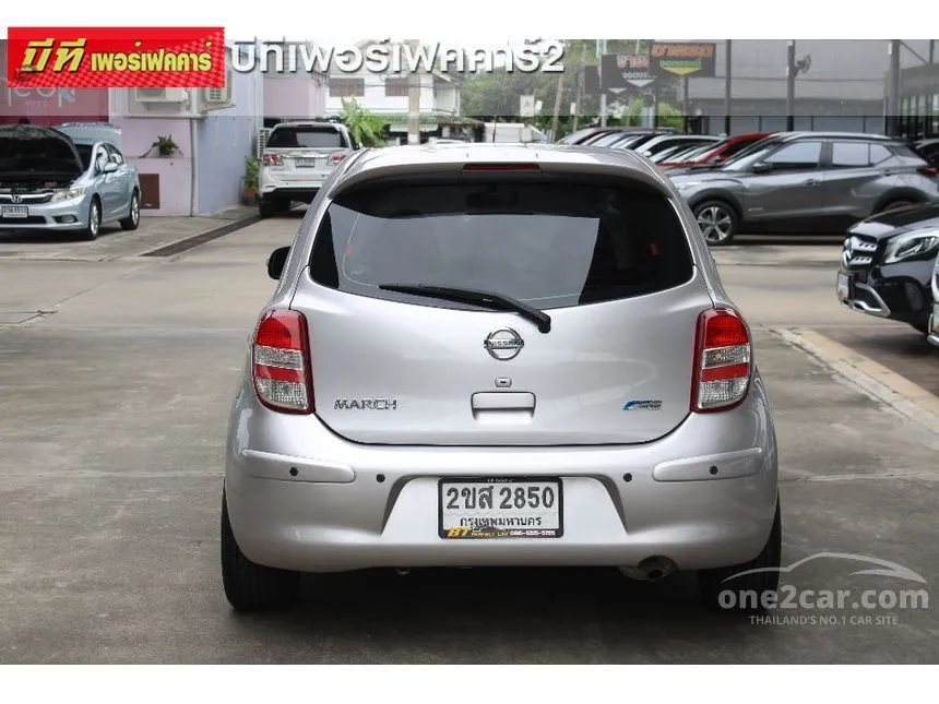 2011 Nissan MARCH VL Hatchback