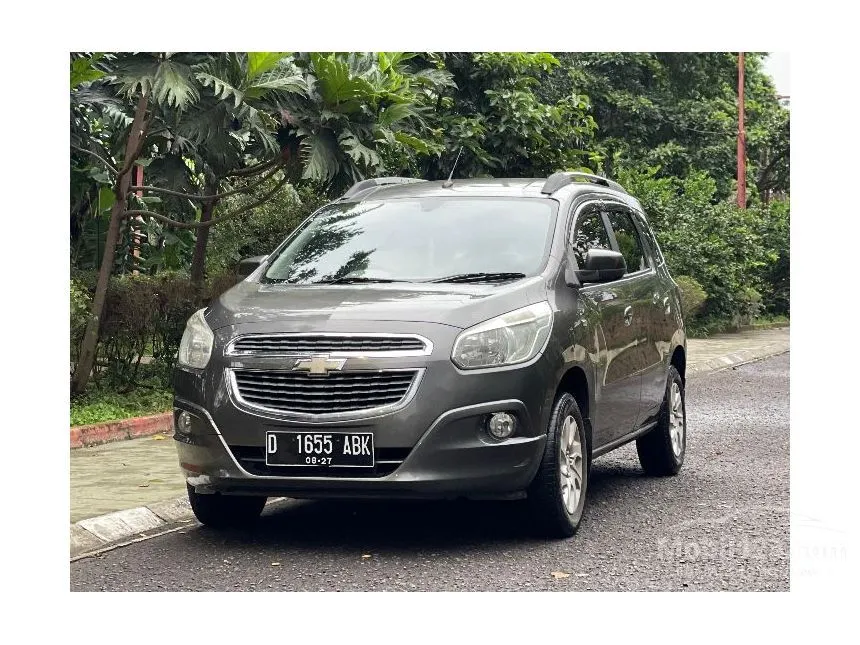 Jual Mobil Chevrolet Spin 2013 LTZ 1.5 di Jawa Barat Automatic MPV Abu