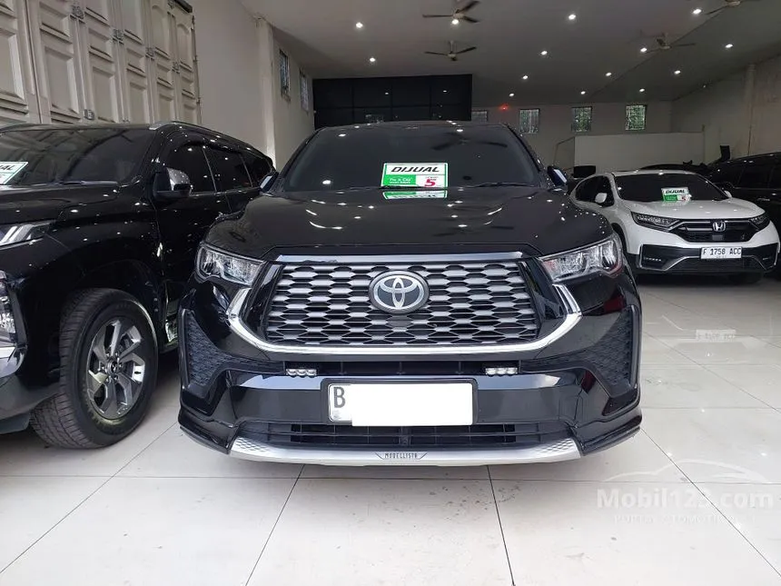 2025 Toyota Kijang Innova Zenix V HV (Non Premium Color) MPV