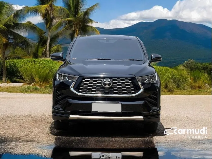 2023 Toyota Kijang Innova Zenix V HV Wagon