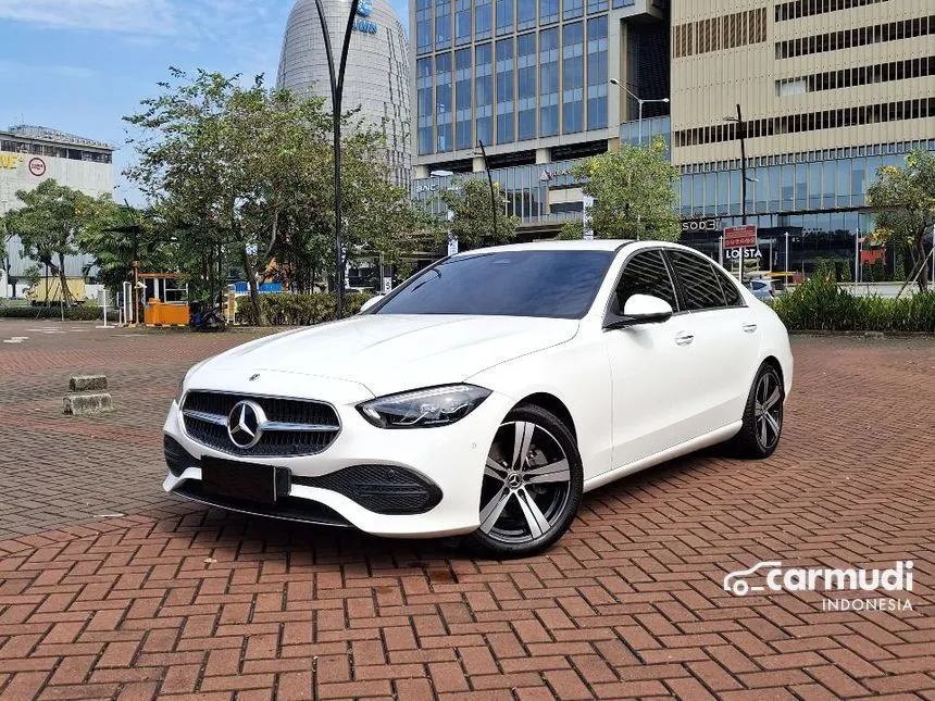 2023 Mercedes-Benz C200 Avantgarde Line Sedan