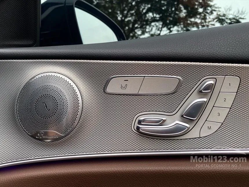 2016 Mercedes-Benz E250 Avantgarde Sedan