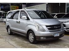 2010 Hyundai H-1 2.5 (ปี 08-17) Maesto Deluxe Van