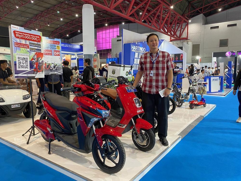 Semua Orang Kini Bisa Beli Motor Listrik Subsidi, Aturannya Sudah Terbit!