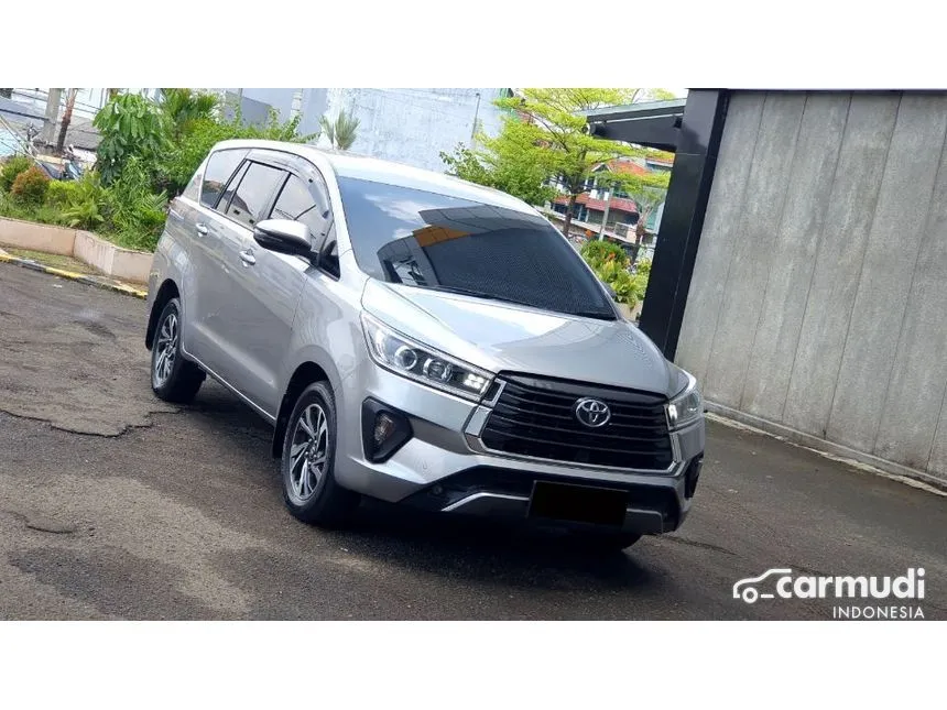 2020 Toyota Kijang Innova V MPV