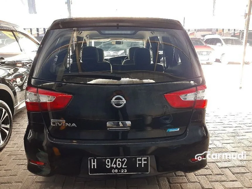 2013 Nissan Grand Livina SV MPV