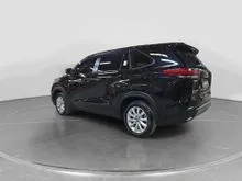 2022 Toyota Kijang Innova Zenix 2.0 V (Premium Color) MPV