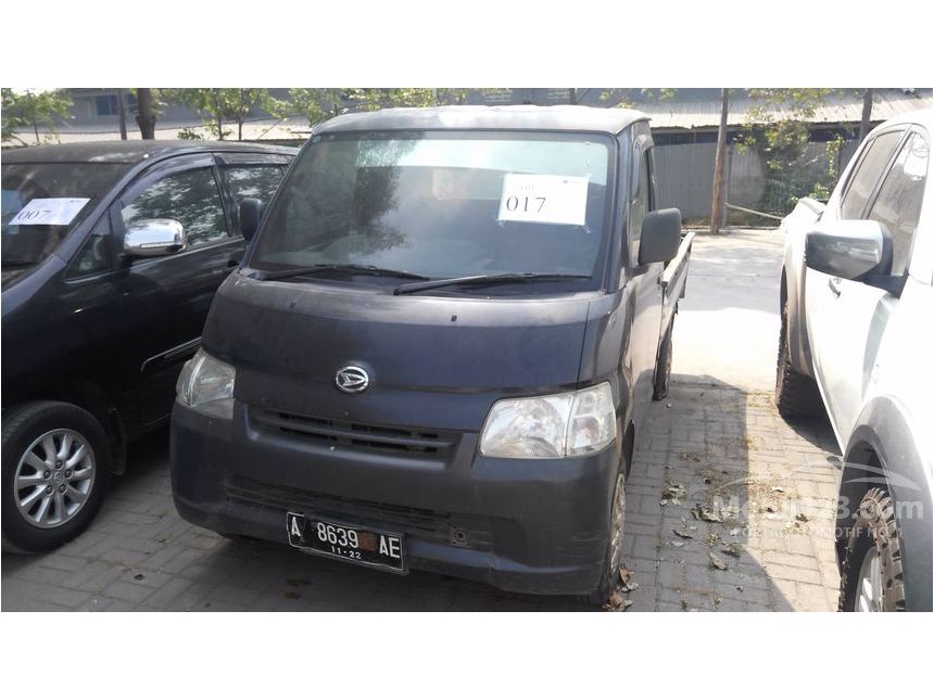 Jual Mobil  Daihatsu Gran  Max  2012 STD 1 3 di Banten Manual 