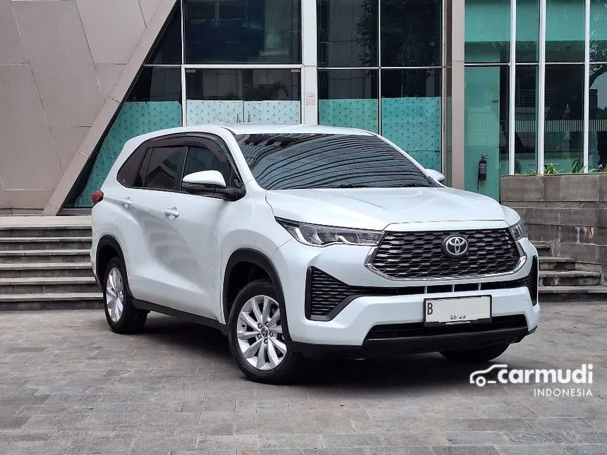 2023 Toyota Kijang Innova Zenix V (Premium Color) MPV