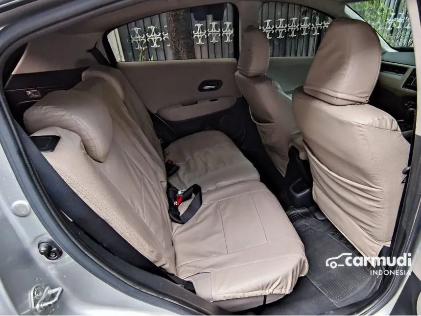 2013 Toyota Etios Valco G Hatchback