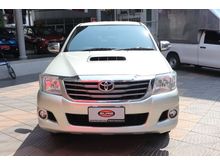 2014 Toyota Hilux Vigo 2.5 CHAMP DOUBLE CAB (ปี 11-15) G Pickup