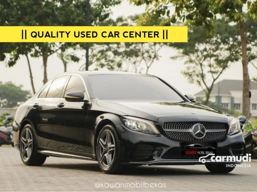 2019 Mercedes-Benz C300 AMG Line Sedan