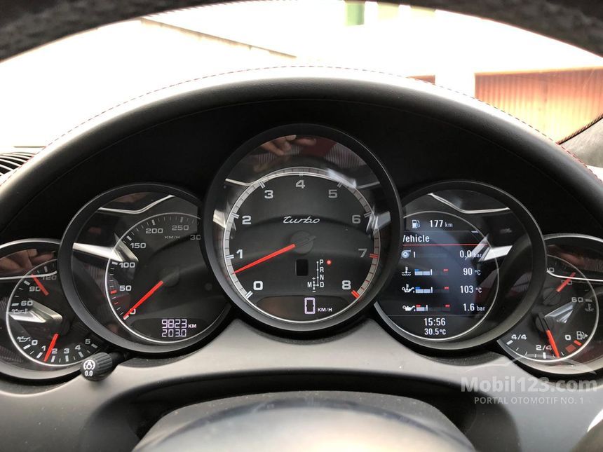 Jual Mobil Porsche Cayenne 2015 Turbo 4.8 di DKI Jakarta Automatic SUV