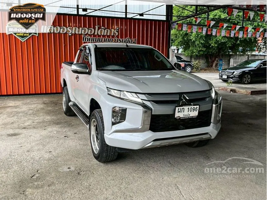 2021 Mitsubishi TRITON GLS Plus Mega Cab Pickup