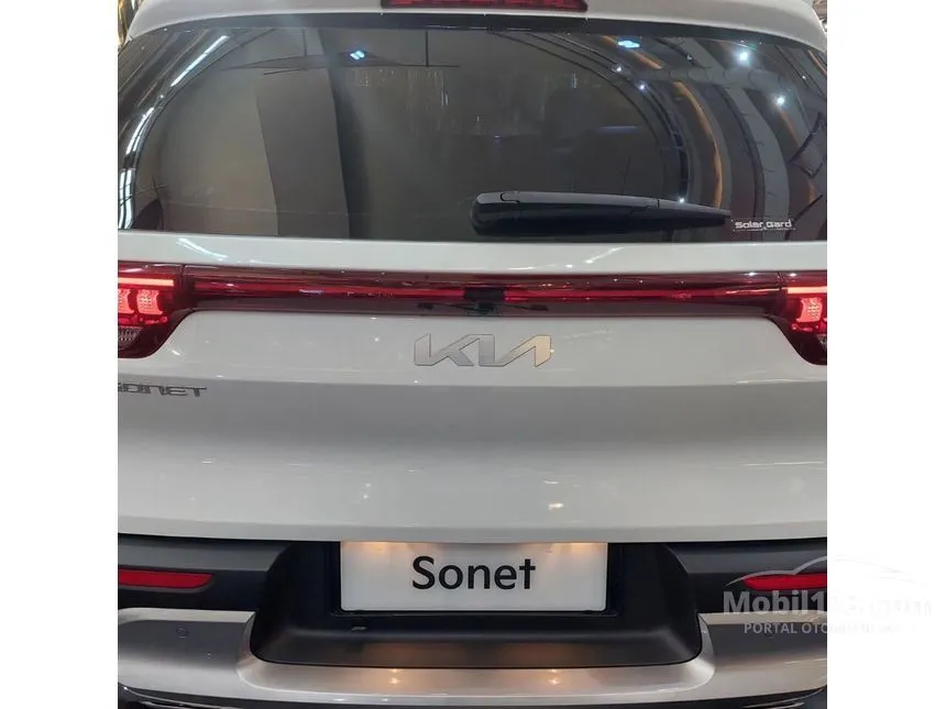 Jual Mobil KIA Sonet 2023 Premiere 1.5 di DKI Jakarta Automatic Wagon Putih Rp 299.000.000