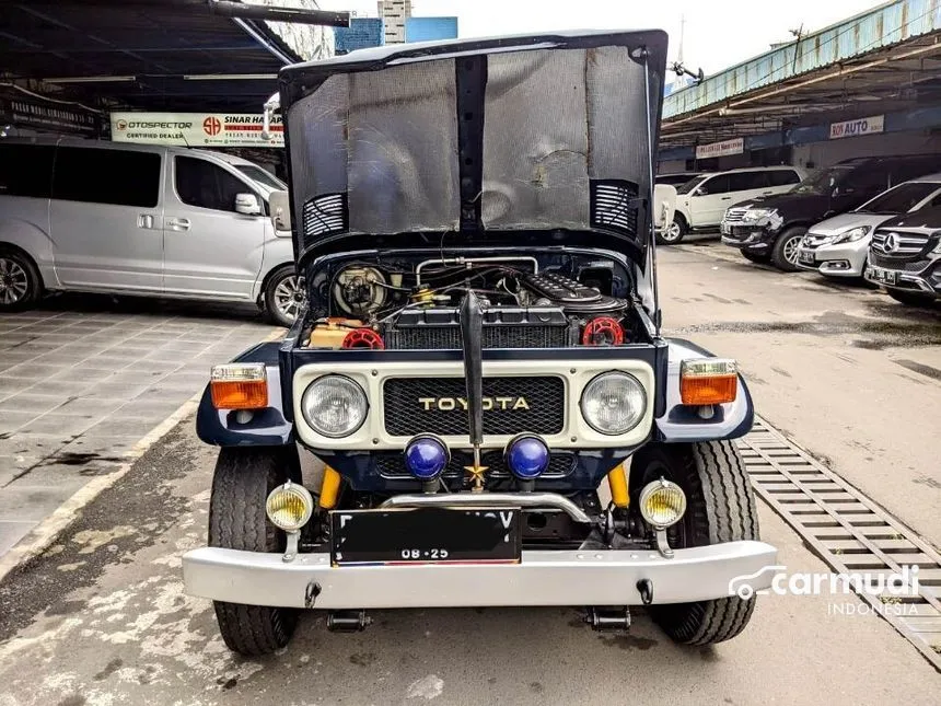 1982 Toyota Land Cruiser FJ40 Jeep