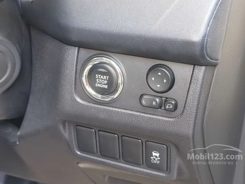 2023 Mitsubishi Xpander Cross Premium MPV