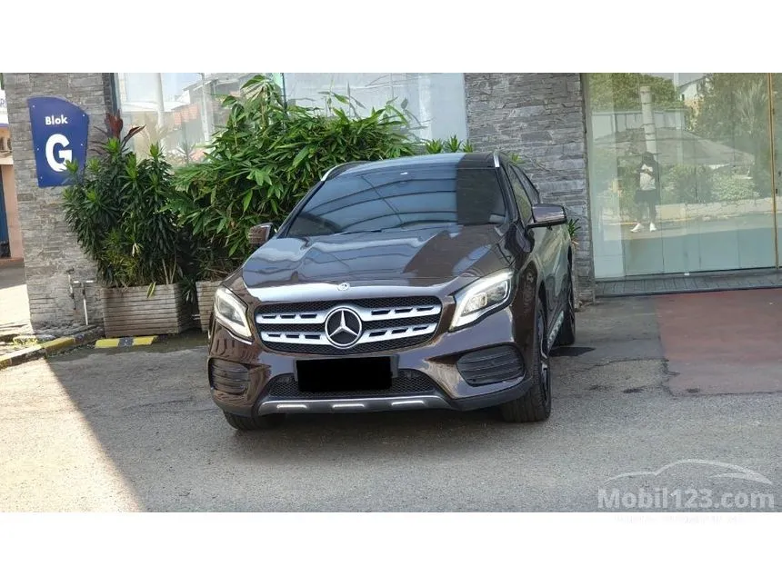 2018 Mercedes-Benz GLA200 AMG SUV