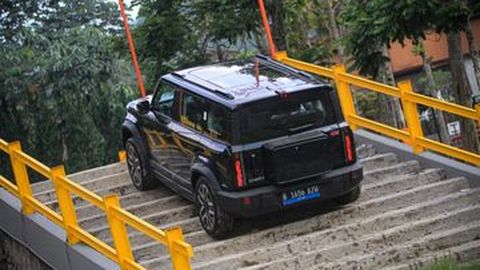 Siapkan Duit di Akhir Tahun, Mobil Listrik Chery J6 Meluncur Desember 2024