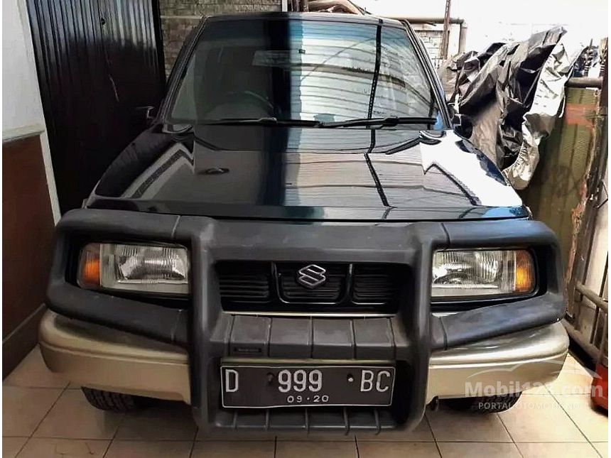Jual Mobil Suzuki Escudo 2000 JLX 1 6 di Jawa Barat Manual Jual Mobil Suzuki Escudo 2000 JLX 1 6 di Jawa Barat Manual