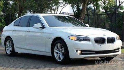 Hanya Bayar Rp65 Juta Bisa Bawa Pulang BMW Seri 5 Bekas 2012