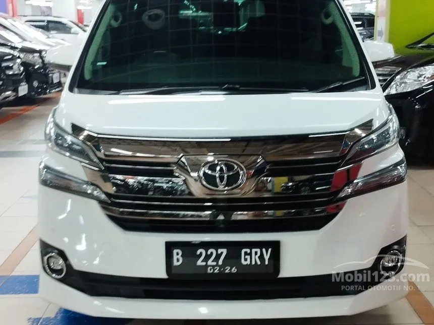 Jual Mobil Toyota Vellfire 2015 G 2.5 di DKI Jakarta Automatic Van Wagon Putih Rp 560.000.000
