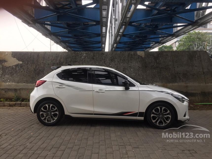 Jual Mobil Mazda 2 2015 Limited Edition 1.5 di DKI Jakarta 