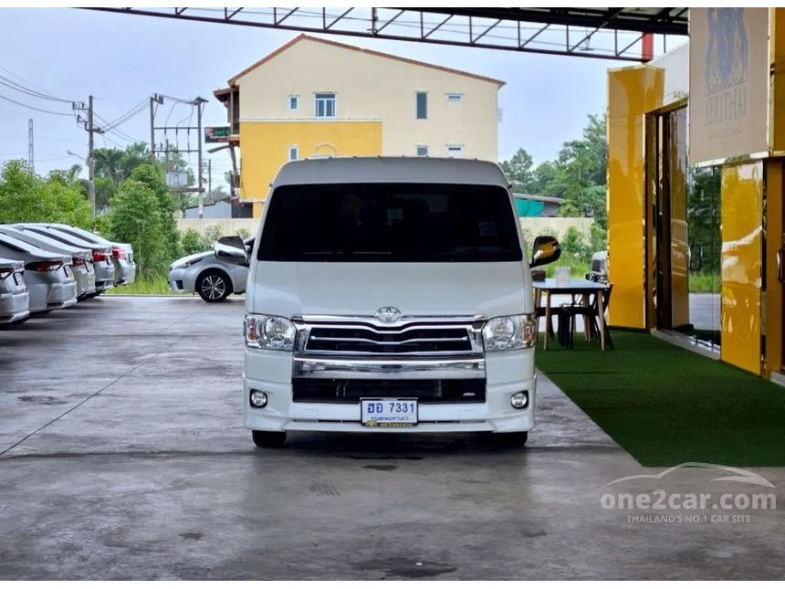 2018 Toyota VENTURY V Van
