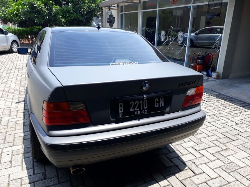 1996 BMW 323i E39 2.5 Automatic Sedan