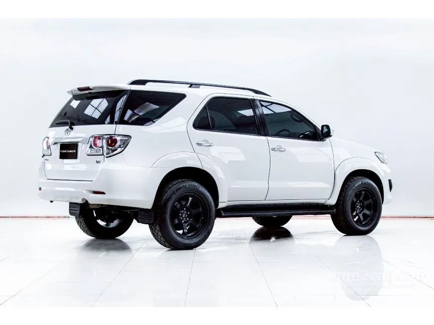 2015 Toyota FORTUNER V SUV
