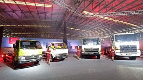 Makin Canggih, Semua Truk dan Bus Baru Hino Mulai Berstandar Euro 4