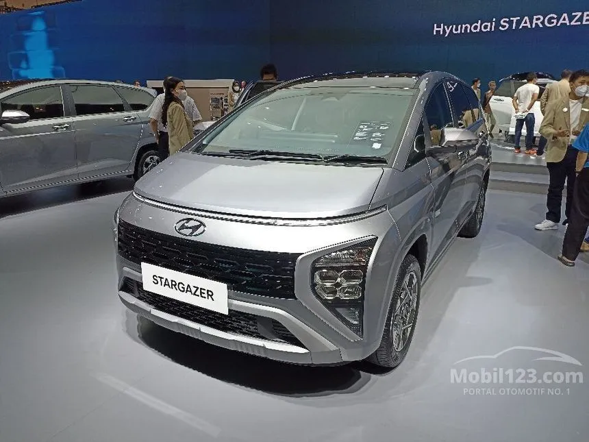 Jual Mobil Hyundai Stargazer 2024 Prime 1.5 di DKI Jakarta Automatic Wagon Silver Rp 293.900.000