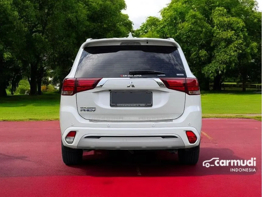 2019 Mitsubishi Outlander PHEV Wagon