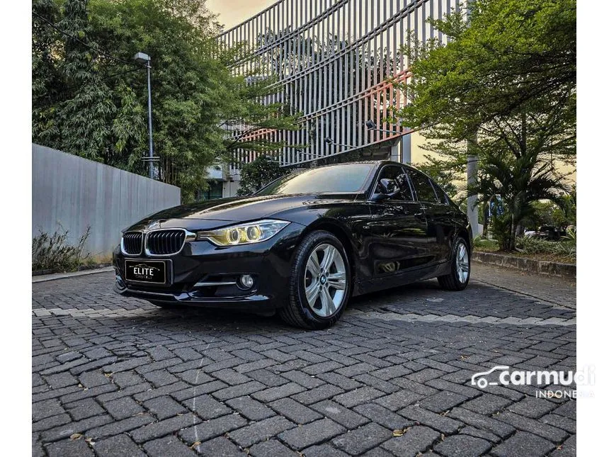 2014 BMW 320i Sport Sedan